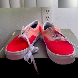 Two-tone red&pink Vans size 10